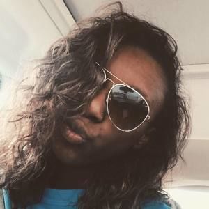 Meet your Posher, Amya